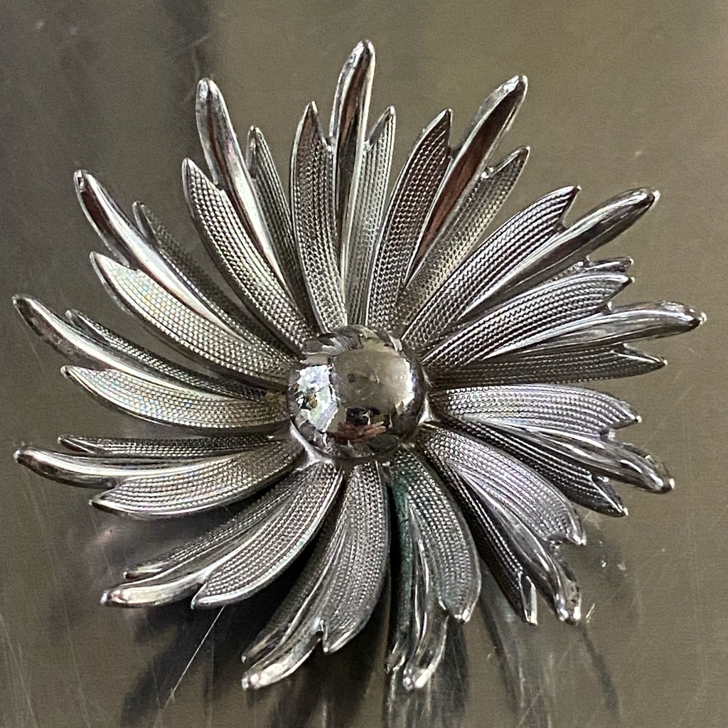 Gorgeous Silver Tone Designer Capri Flower Brooch